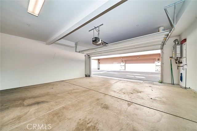 Detail Gallery Image 28 of 31 For 11405 Garvey Ave #B,  El Monte,  CA 91732 - 3 Beds | 3 Baths