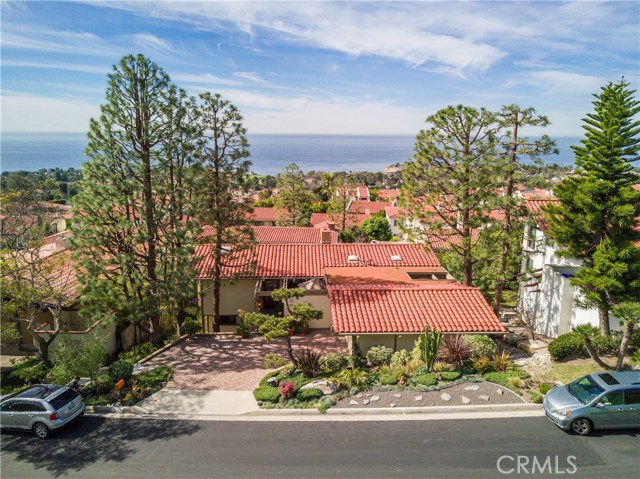 1315 Via Zumaya, Palos Verdes Estates, California 90274, 5 Bedrooms Bedrooms, ,3 BathroomsBathrooms,Residential,Sold,Via Zumaya,PV17039803