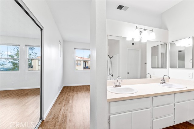 68 Verdin Lane, Aliso Viejo CA: https://media.crmls.org/medias/1ffacfa2-b742-45a8-b0b9-fc8acd0e05b1.jpg