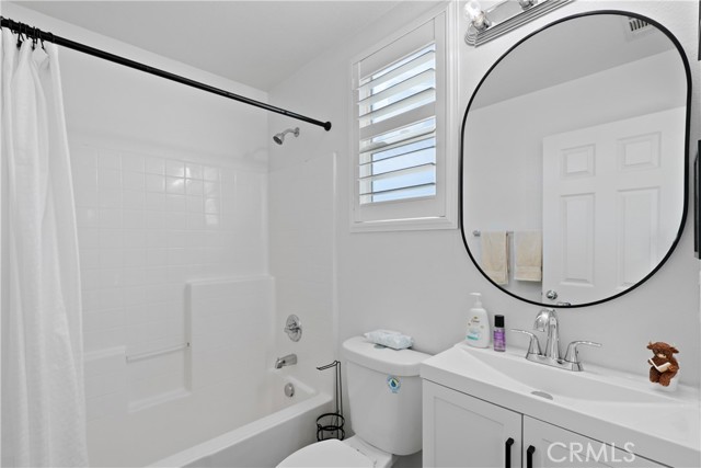 Detail Gallery Image 18 of 56 For 569 Overleaf, San Jacinto,  CA 92582 - 3 Beds | 4 Baths