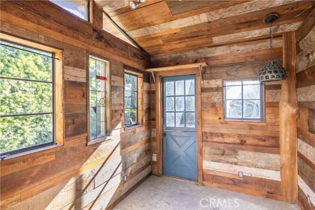 Detail Gallery Image 8 of 38 For 243 Windward, Venice,  CA 90291 - 2 Beds | 2 Baths