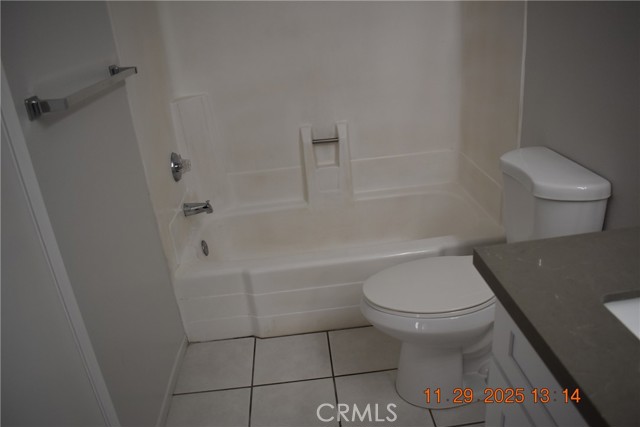 Detail Gallery Image 14 of 20 For 1209 Palmetto #F,  Ontario,  CA 91762 - 2 Beds | 1/1 Baths