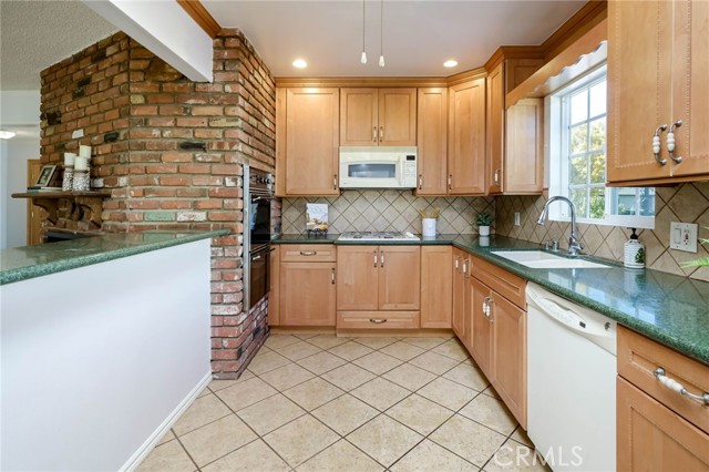 Detail Gallery Image 19 of 40 For 736 N Frijo Ave, West Covina,  CA 91790 - 3 Beds | 2 Baths