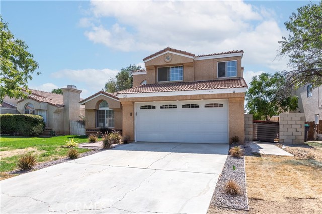 1012 E Kildare St, Lancaster, CA 93535