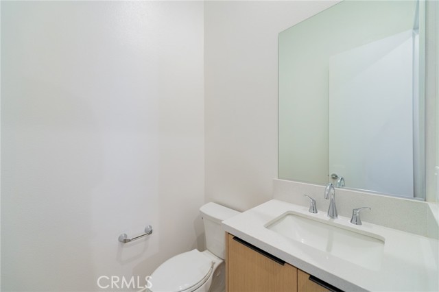 Detail Gallery Image 19 of 44 For 2647 Everly Dr, San Diego,  CA 92108 - 3 Beds | 2/1 Baths