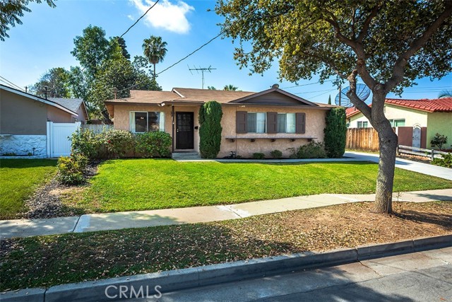 230 E Olive Ave, La Habra, CA 90631