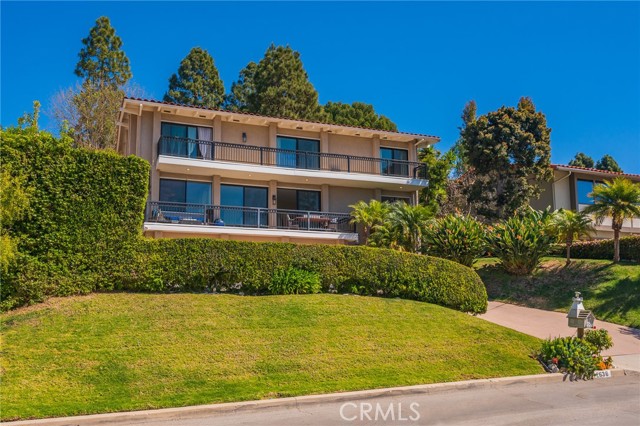 2636 Via Carrillo, Palos Verdes Estates, California 90274, 5 Bedrooms Bedrooms, ,2 BathroomsBathrooms,Residential,Sold,Via Carrillo,PV22054174