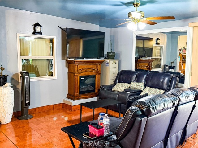 Detail Gallery Image 25 of 44 For 18457 E Armstead St, Azusa,  CA 91702 - 4 Beds | 2 Baths