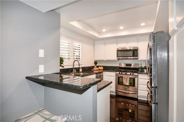 Detail Gallery Image 15 of 45 For 16551 Grunion Lane #204,  Huntington Beach,  CA 92649 - 2 Beds | 2 Baths