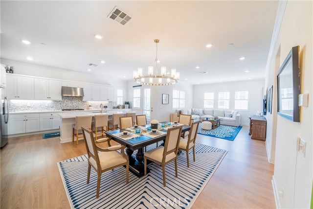 Detail Gallery Image 24 of 31 For 151 Sash, Irvine,  CA 92618 - 4 Beds | 3/1 Baths