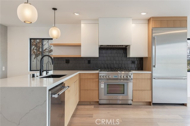 Detail Gallery Image 9 of 25 For 3091 Chadwick, Los Angeles,  CA 90032 - 3 Beds | 2 Baths