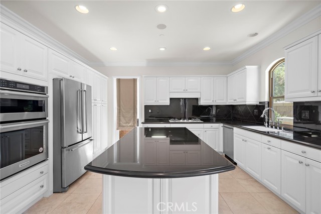 Detail Gallery Image 8 of 27 For 61 Shade Tree, Irvine,  CA 92603 - 3 Beds | 3/1 Baths