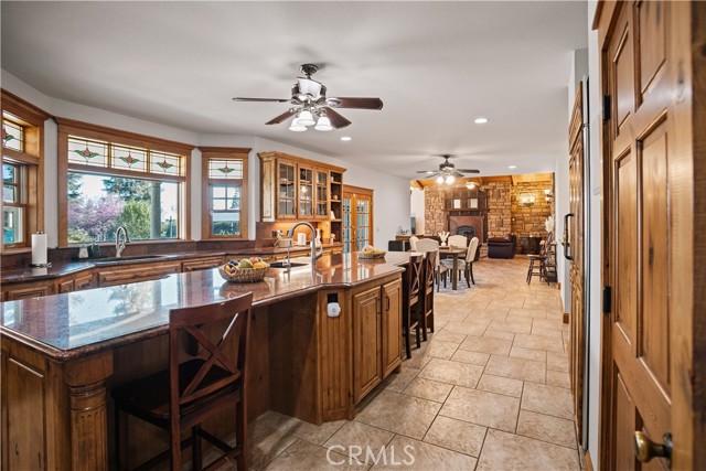 Detail Gallery Image 8 of 39 For 1789 E North Bear Creek, Merced,  CA 95340 - 5 Beds | 5 Baths