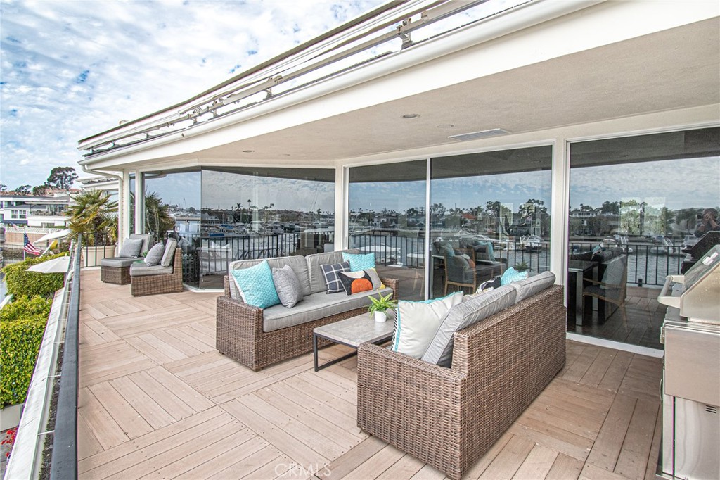 200098f0 Beb3 4fdf Aa3b C8a39d9946ec