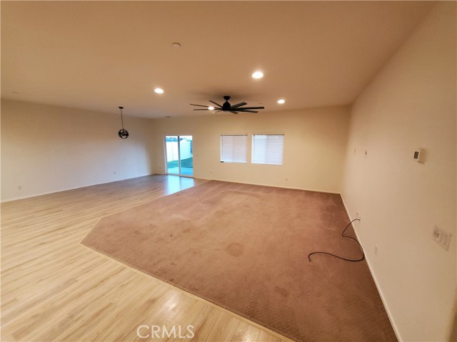 Detail Gallery Image 5 of 32 For 35349 Mickelson Dr, Beaumont,  CA 92223 - 3 Beds | 2 Baths