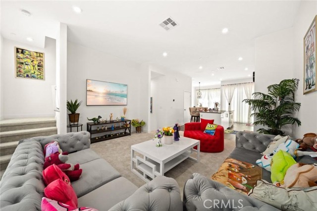 1614 W Bushell Street, Anaheim CA: https://media.crmls.org/medias/20026e1d-6bd6-45ee-95e2-30be3737361c.jpg
