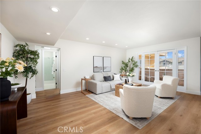 Detail Gallery Image 6 of 35 For 1010 Palm Ave #207,  West Hollywood,  CA 90069 - 2 Beds | 2 Baths