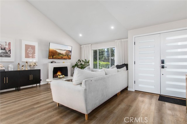 Detail Gallery Image 6 of 46 For 42665 San Julian Pl, Temecula,  CA 92592 - 4 Beds | 2 Baths