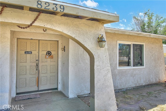 Detail Gallery Image 6 of 32 For 8239 8th Ave, Hesperia,  CA 92345 - 3 Beds | 2 Baths