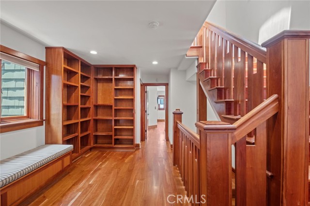401 8th Street, Manhattan Beach CA: https://media.crmls.org/medias/20046b1d-a93e-4f44-ac46-9567a1b52656.jpg