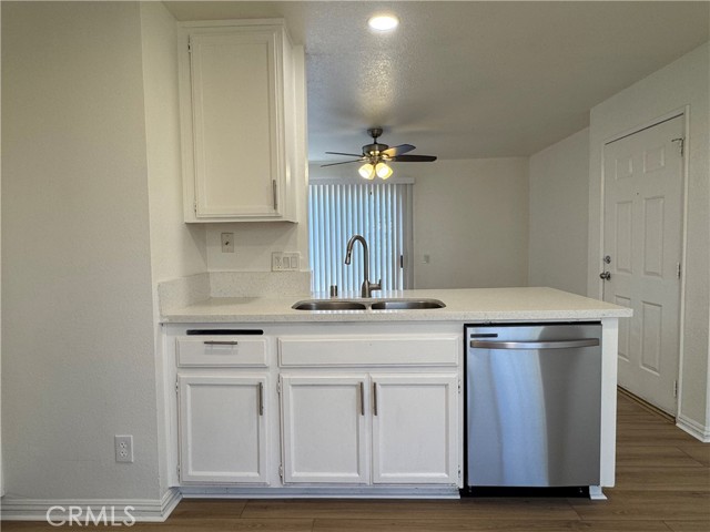 Detail Gallery Image 8 of 22 For 1365 #2049 Crafton, Mentone,  CA 92359 - 3 Beds | 2 Baths