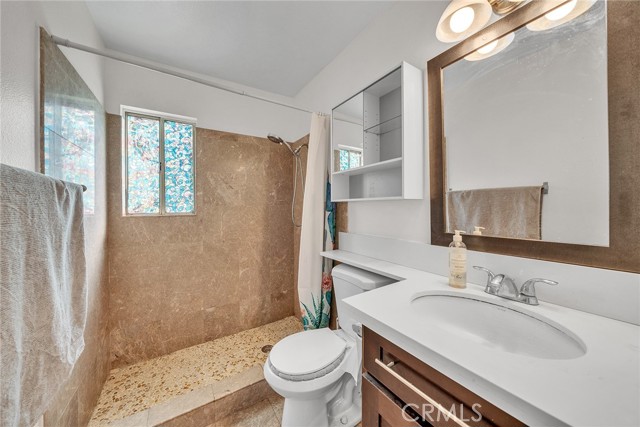 Detail Gallery Image 38 of 69 For 7863 Iroquois, Fontana,  CA 92336 - 4 Beds | 2/1 Baths