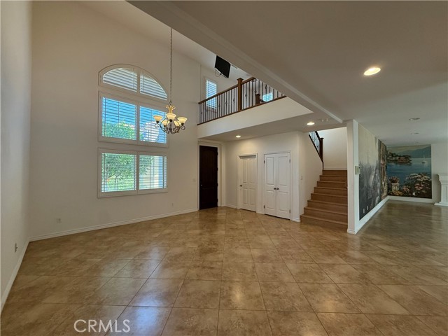 7532 Dashi Place, Canoga Park CA: https://media.crmls.org/medias/20060b8a-69be-4550-8213-7bbb9008d663.jpg