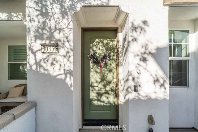 Detail Gallery Image 2 of 43 For 30355 Town Square Dr, Menifee,  CA 92584 - 3 Beds | 2/1 Baths