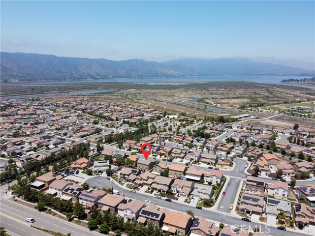 29282 First, Lake Elsinore CA: https://media.crmls.org/medias/2007972e-01ae-487e-bc09-b2e772fc4e87.jpg