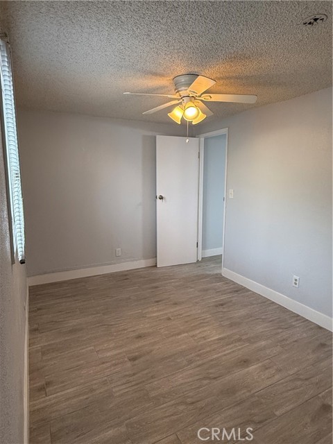 Detail Gallery Image 12 of 14 For 1170 E 55th, Long Beach,  CA 90805 - 2 Beds | 1 Baths