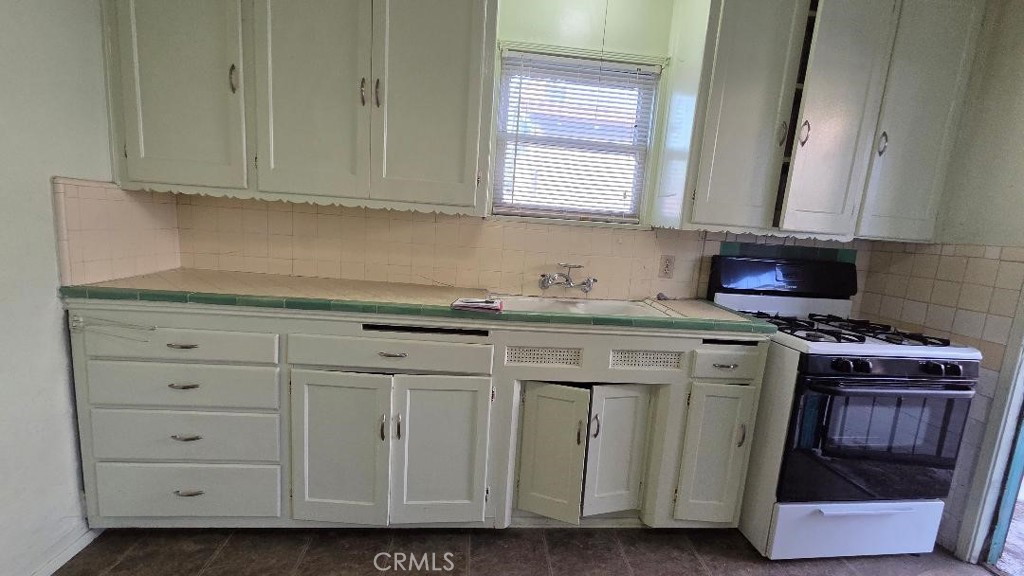 MLS #PW25277836 image #17