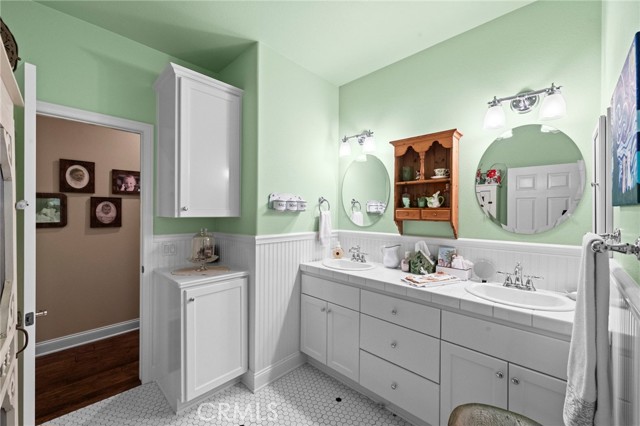 Detail Gallery Image 55 of 75 For 13678 Scenic Crest Dr, Yucaipa,  CA 92399 - 4 Beds | 2/1 Baths