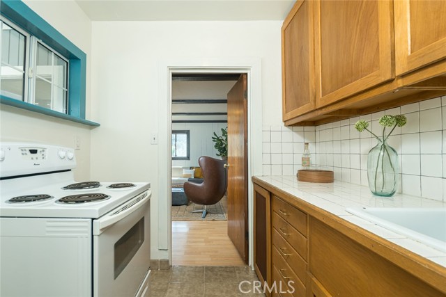 Detail Gallery Image 63 of 72 For 1827 Hollyvista Ave, Los Angeles,  CA 90027 - 3 Beds | 3/1 Baths