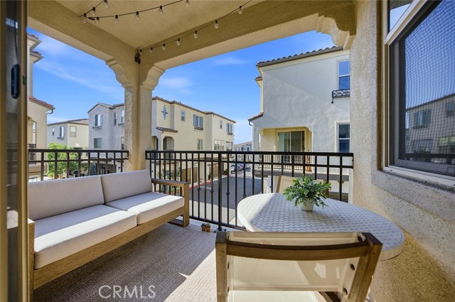 Detail Gallery Image 34 of 45 For 18315 Iris Ln, Yorba Linda,  CA 92886 - 2 Beds | 2/1 Baths