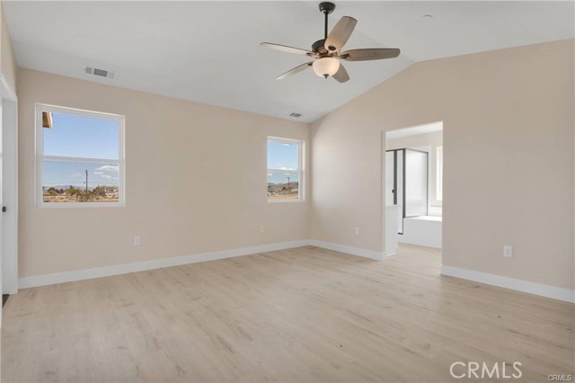 10628 Pauhaska Road, Apple Valley CA: https://media.crmls.org/medias/2008ea20-ba48-454f-801c-31101a053bce.jpg