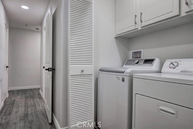 2719 Dietrich Drive, Tustin CA: https://media.crmls.org/medias/200b71ef-d997-4c7d-a475-7e097fe1a159.jpg
