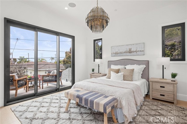 3609 Oak Avenue, Manhattan Beach CA: https://media.crmls.org/medias/200b8fe4-30b8-4026-8f22-e589d16814cb.jpg