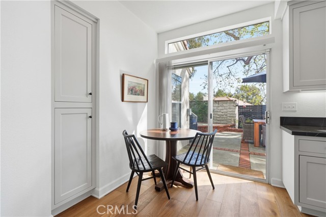 Image 11 of 38 For 26352 Ivrea  