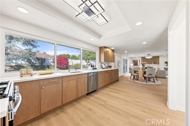 Image 20 of 56 For 19841 Lombardy Lane