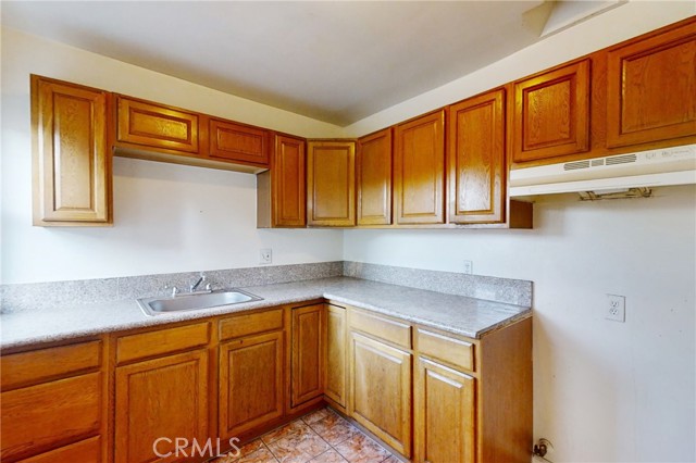 Detail Gallery Image 26 of 32 For 11233 Victory Bld, North Hollywood,  CA 91606 - – Beds | – Baths