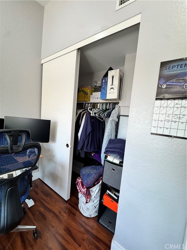 MLS #OC25239093 image #16