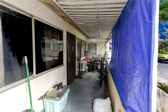 12401 Archwood Street, North Hollywood CA: https://media.crmls.org/medias/200defb9-e318-4482-b977-3a86063ed38f.jpg