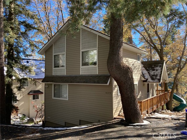 Detail Gallery Image 2 of 22 For 26375 Augusta Dr, Lake Arrowhead,  CA 92352 - 3 Beds | 2 Baths