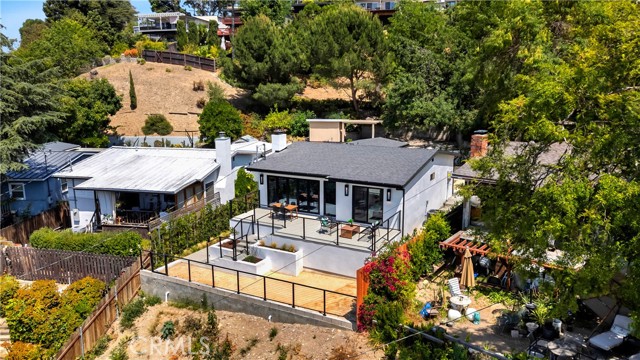 819 Montecito Drive, Los Angeles CA: https://media.crmls.org/medias/200e08a5-0cdb-4b79-a06a-a0a140241dad.jpg