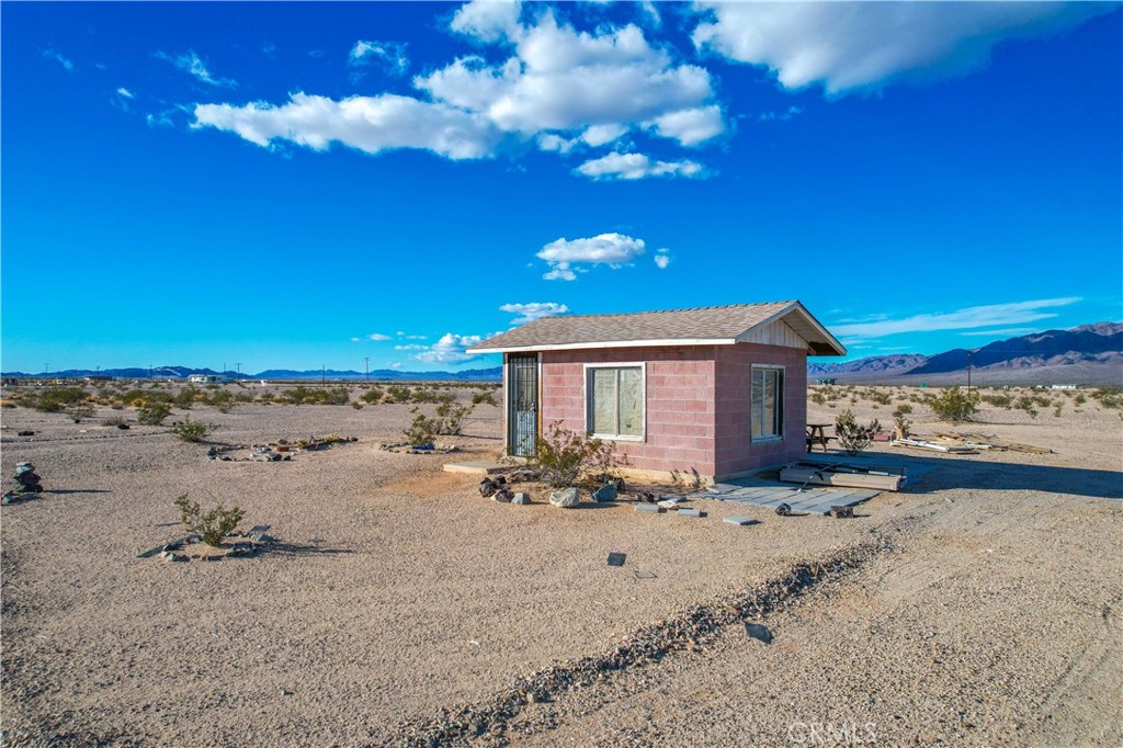 84655 Raymond Drive, 29 Palms, CA 92277