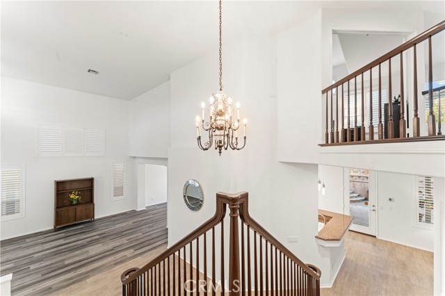 Detail Gallery Image 13 of 39 For 921 Camino Vera Cruz, Camarillo,  CA 93010 - 4 Beds | 3/1 Baths