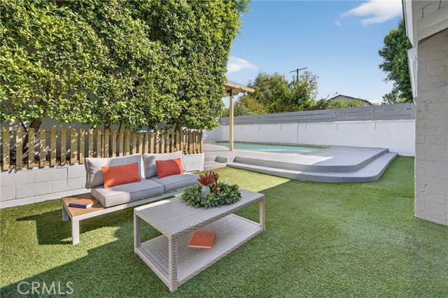 Image 33 of 36 For 22637 Covello Street
