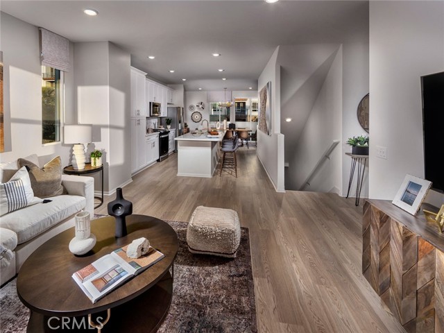 1561 Stratus Drive, Pomona CA: https://media.crmls.org/medias/200efc44-e3f1-436a-9153-259aebba9393.jpg