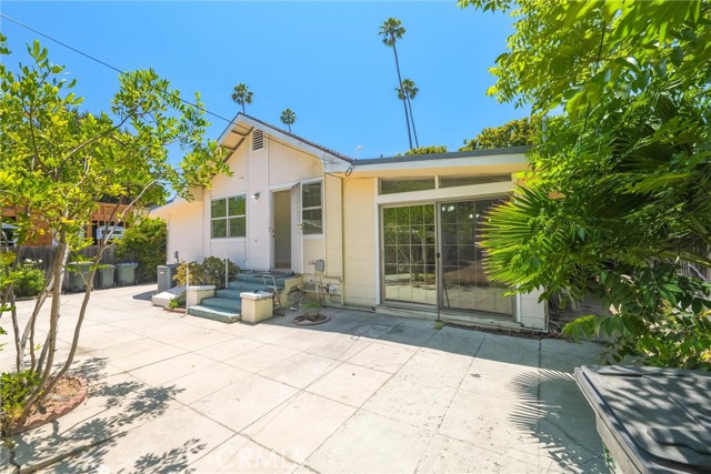 164 S Berkeley Avenue, Pasadena CA: https://media.crmls.org/medias/200f4995-9e13-4f9d-a09c-28446096eff7.jpg