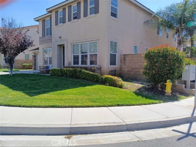 Detail Gallery Image 2 of 48 For 6805 Edinburgh Rd, Corona,  CA 92880 - 5 Beds | 4/1 Baths